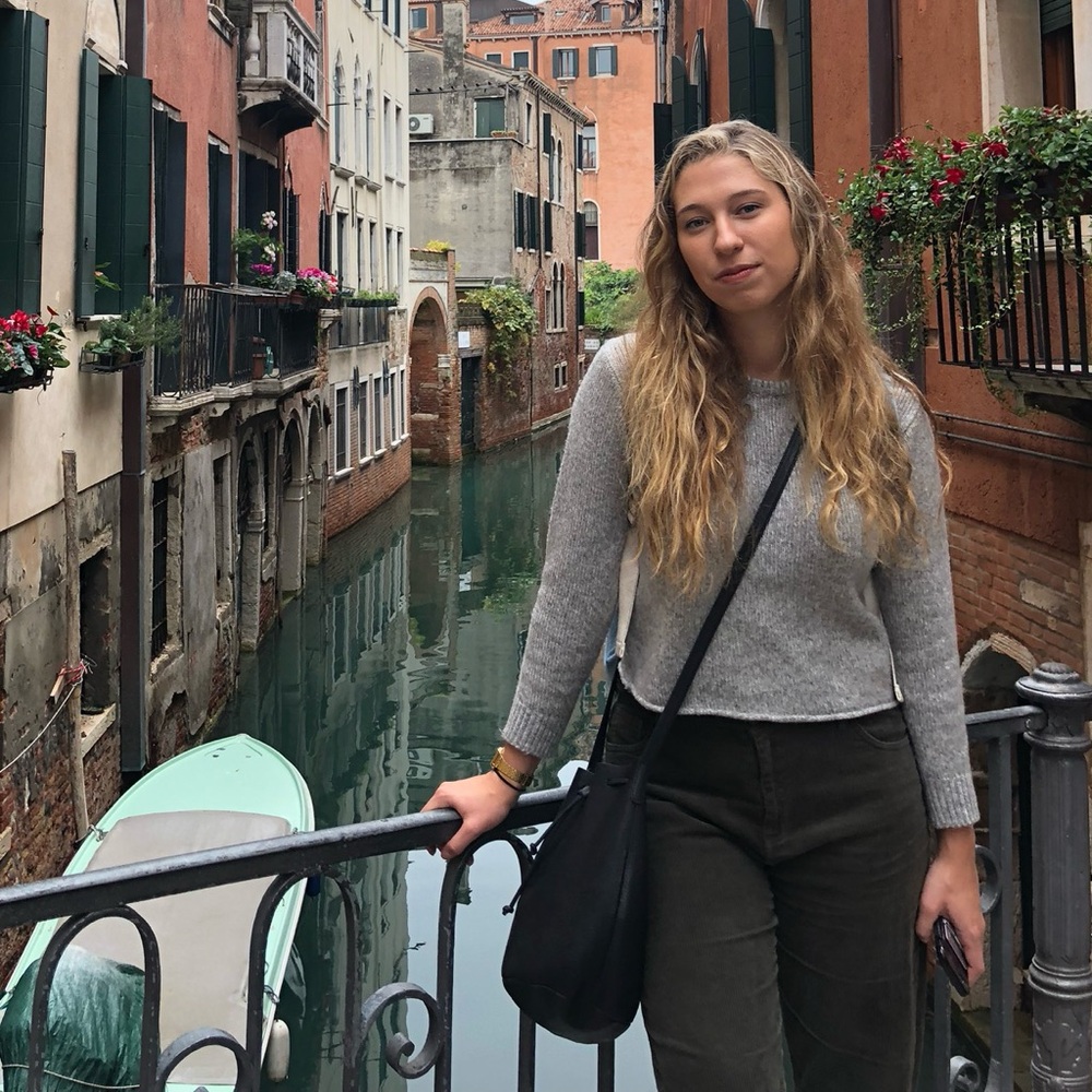 Meet your Posher, Anna